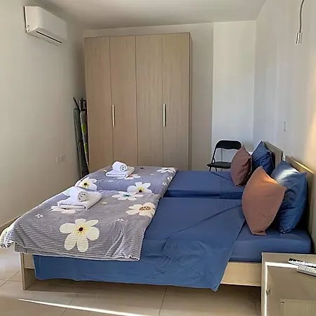 Mon-chery Bed & Breakfast 5*