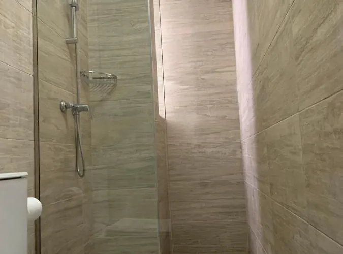 Mon-chery 4* San Ġwann